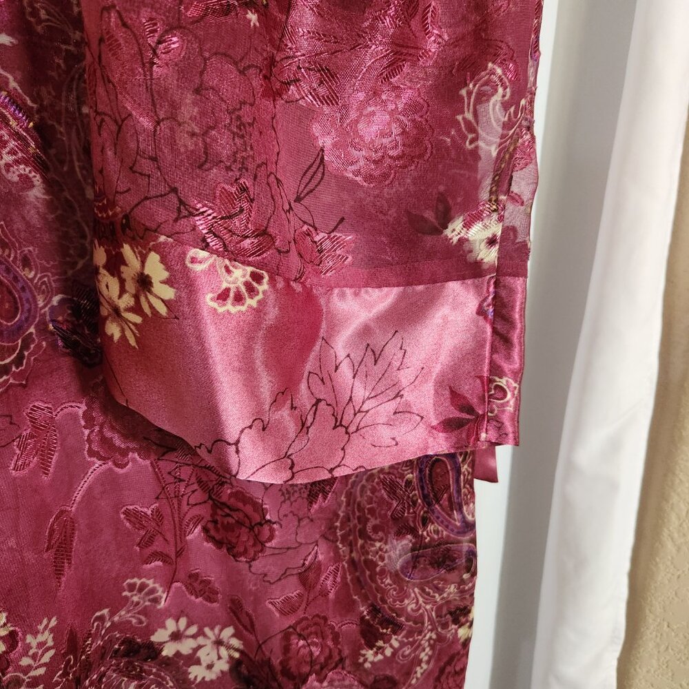 Delicates Woman Two-piece Nightgown and Robe Set 2X - Picture 3 of 12